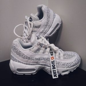 Just do it air max 95 mens size 6 womans 7.5 new